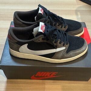 Nike Air Jordan 1 Retro Low OG SP Travis Scott Mocha CQ4277-001